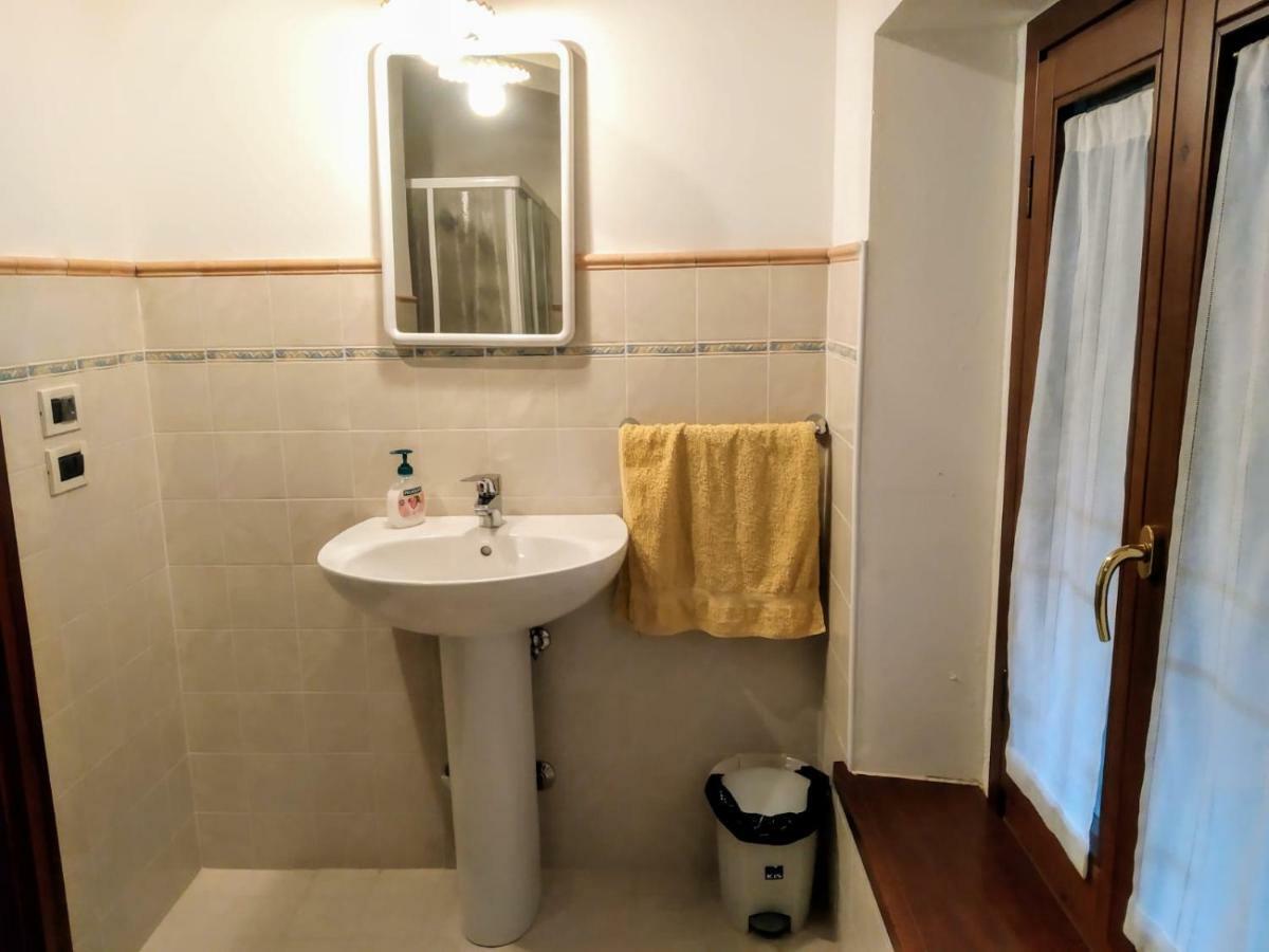 La Dolce Vita Clastra Luaran gambar